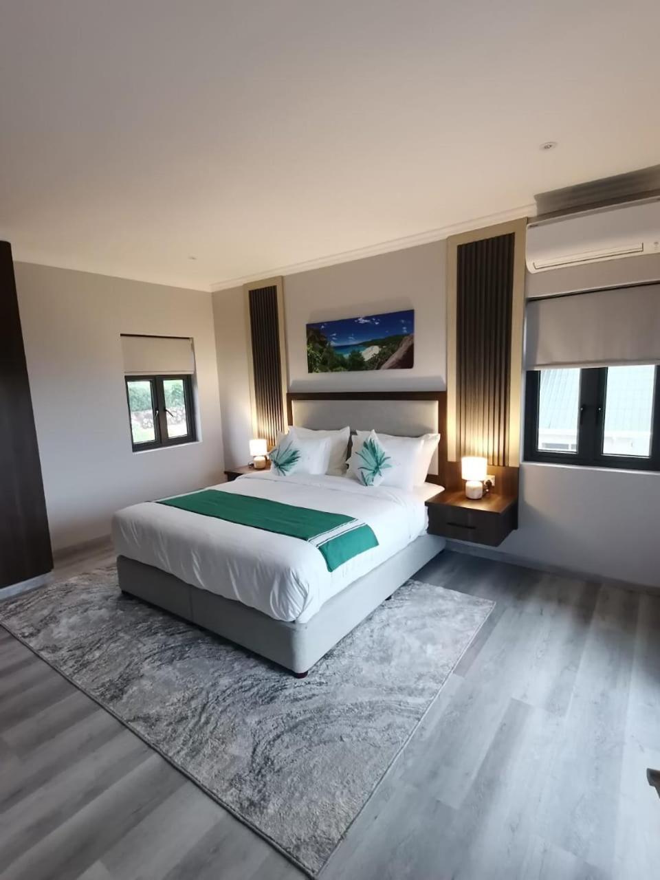 Tranquility Villas Baie Sainte Anne Exterior photo